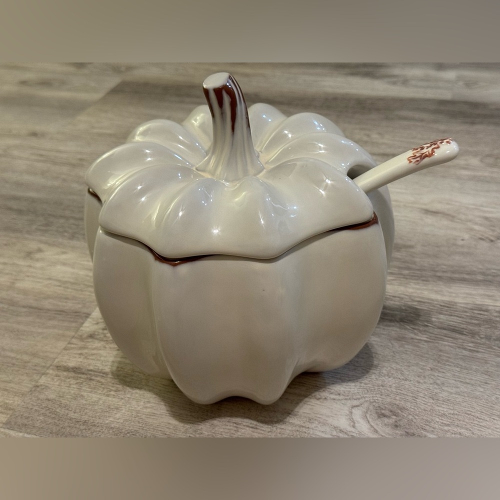 NEW Harvest Pumpkin Large Soup Tureen Set With Gravy Serving Bowls Target Home - Picture 2 of 16